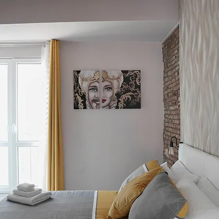 Domus 25 * Katánie